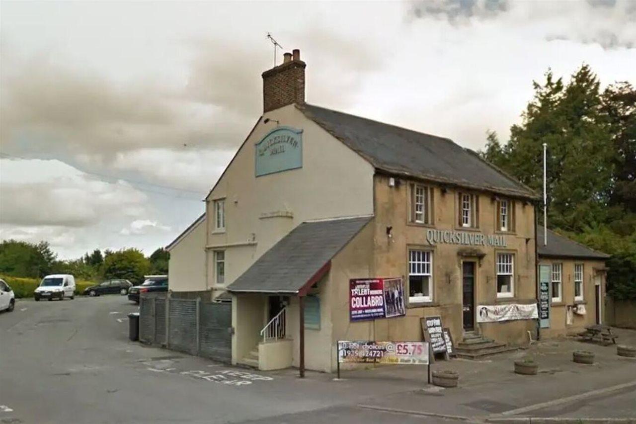 Quicksilver Mail Yeovil Exterior foto